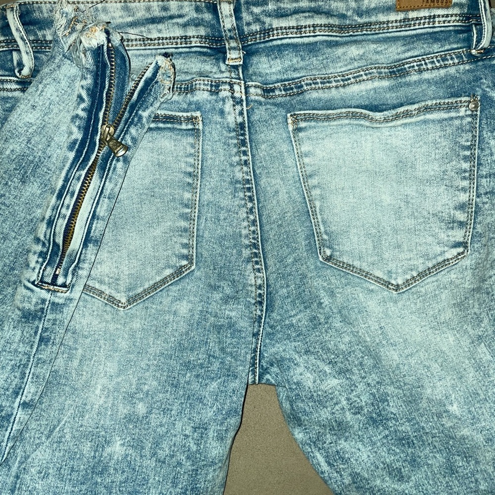 Almost Famous Jeans - Picture 2 of 3